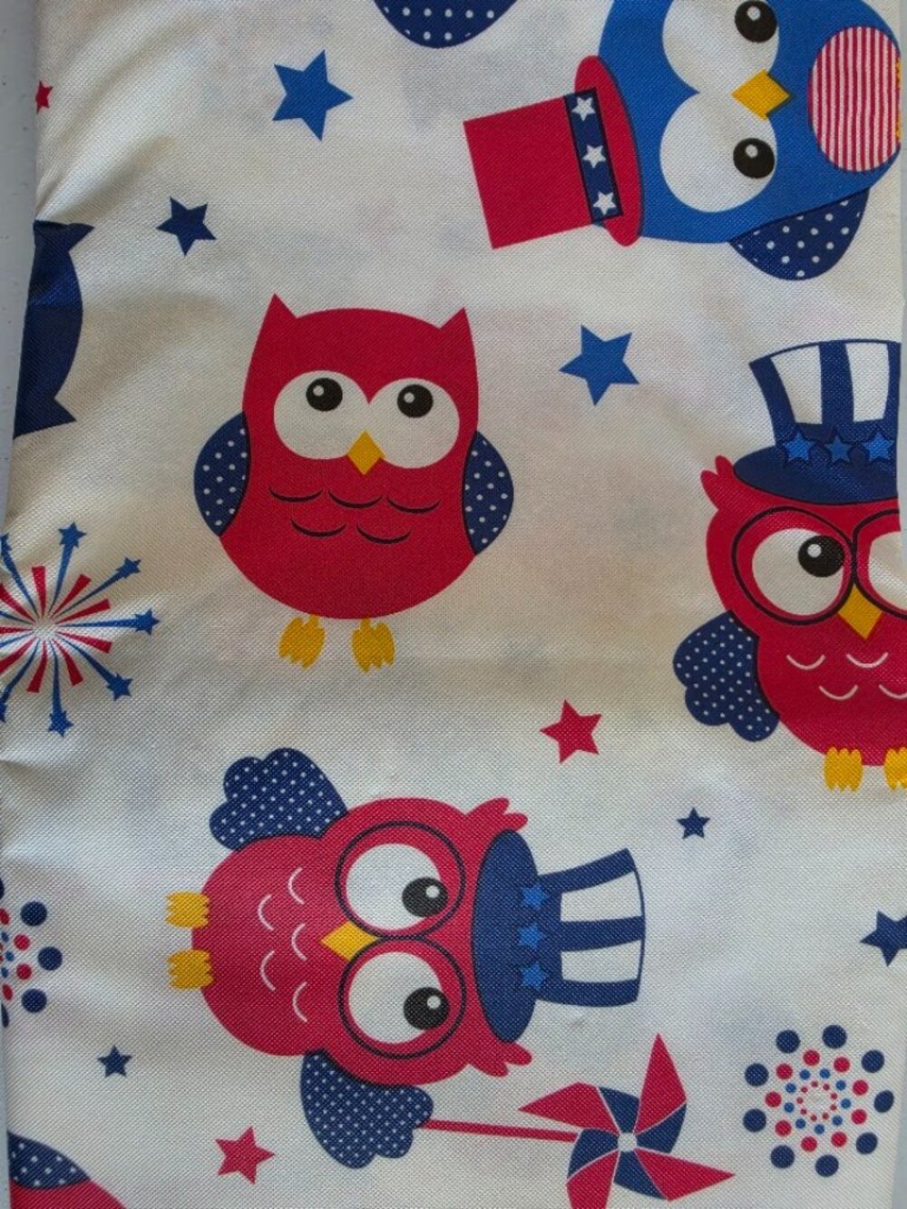 Mainstays Owl Vinyl Tablecloth**** 60" x 102"